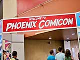 Entering Exhibitor Hall. © Robert Gary